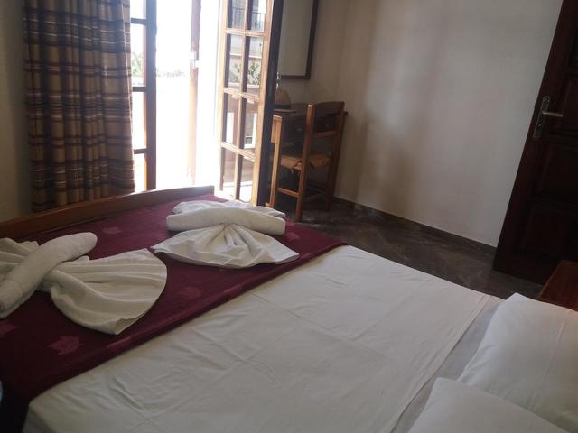 фото Elpida Apartments изображение №46