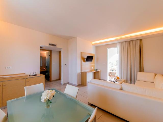 фото Afandou Bay Resort Suites изображение №14