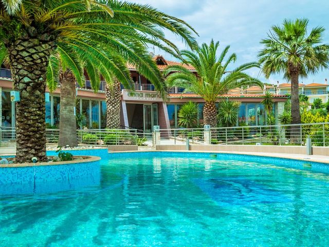 Anna Maria Paradise