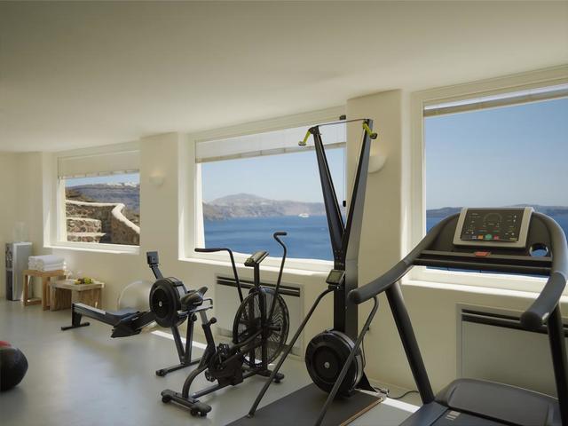 фото Mystique изображение №6