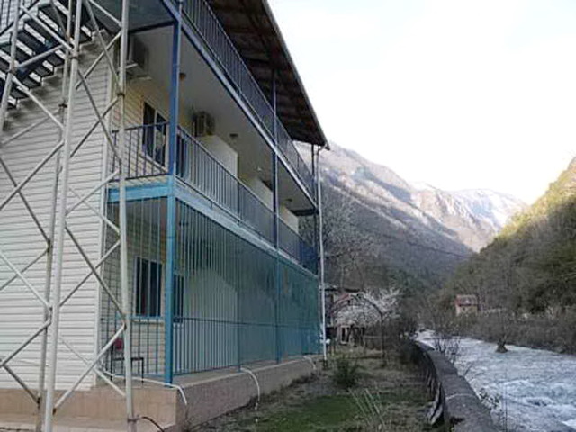 фото отеля Домик В Ущелье (Domik V Ushchelye) изображение №17