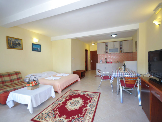 фото отеля Pima Apartments изображение №21