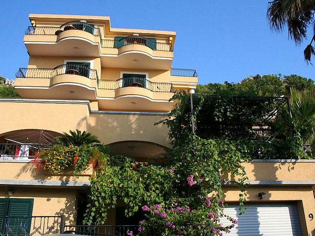 фото отеля Meduza Garni изображение №1