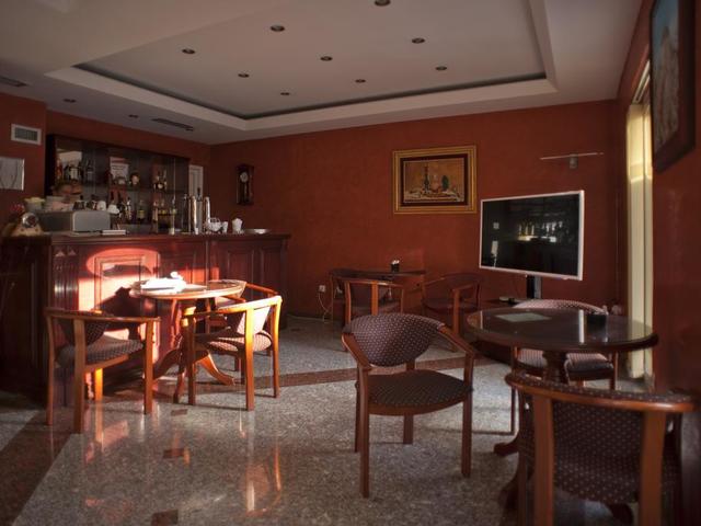 фото Garni Hotel MB изображение №34