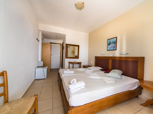 фотографии отеля Malia Resort Beach изображение №3