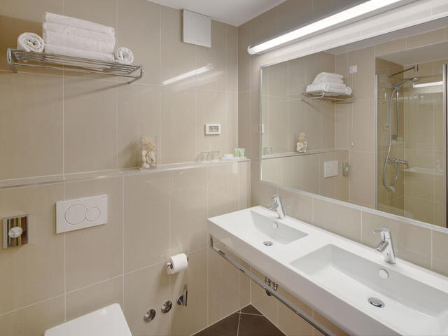 фото Valamar Zagreb Hotel изображение №22