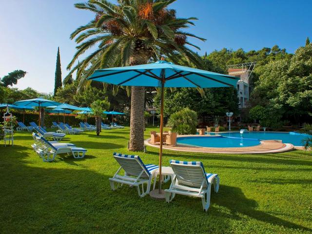 Горящие туры в отель Rivijera