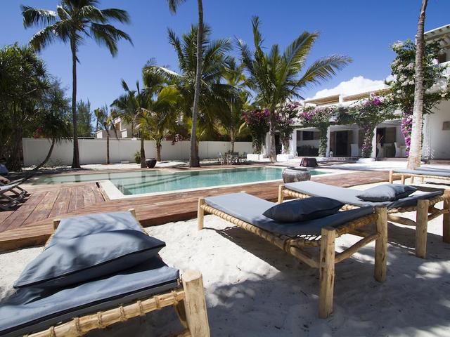 фото Uzuri Villa изображение №62