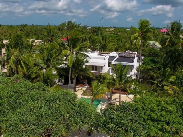 фотографии Uzuri Villa изображение №24