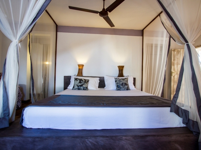 фотографии отеля Uzuri Villa изображение №15