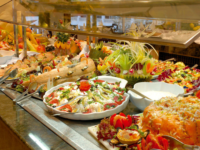 фото отеля Beach Club Font de Sa Cala изображение №17