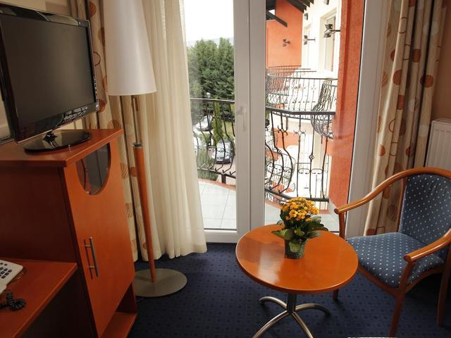 фото Szonyi Garden Hotel Pest изображение №10