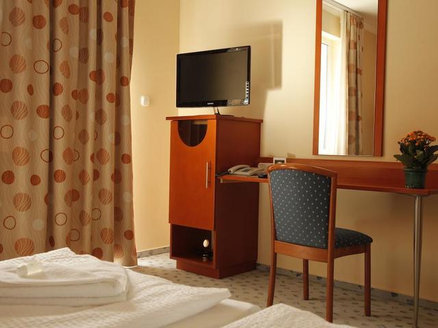 фото отеля Szonyi Garden Hotel Pest изображение №9