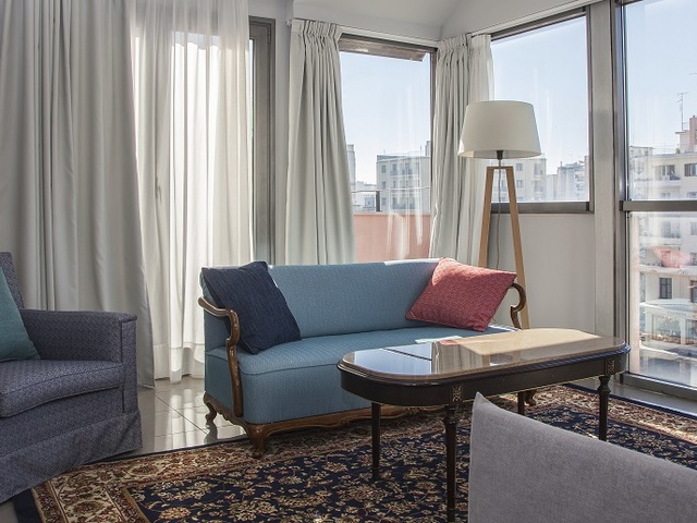 фотографии отеля The Caravan Bed & Breakfast изображение №31