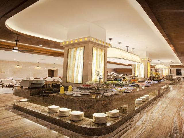 фотографии отеля Jinghai Hotel Resort изображение №35