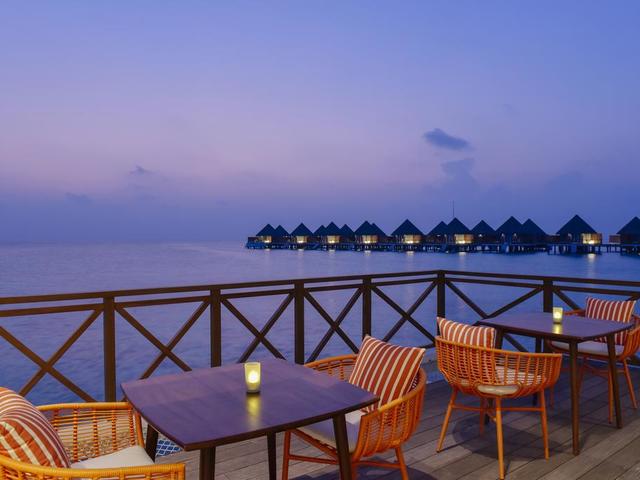 фотографии отеля Mercure Maldives Kooddoo Resort изображение №27