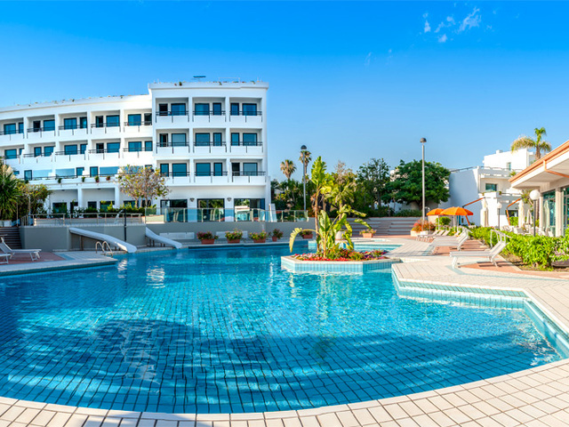 фото отеля Acacia Marina Palace (ex. Terraqua) изображение №1