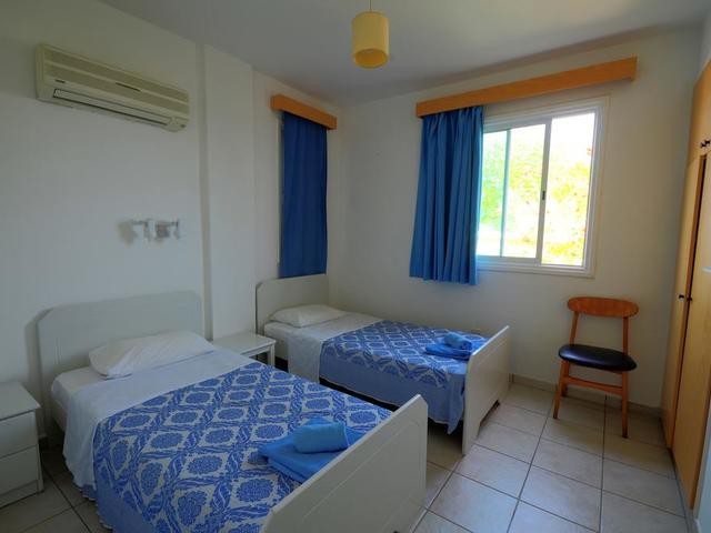 фотографии отеля Renos Tourist Apartments изображение №35