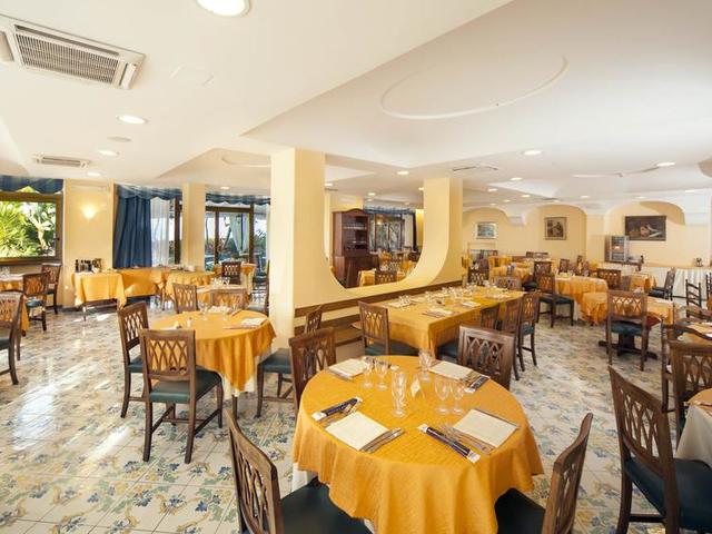 фото Ambasciatori изображение №14