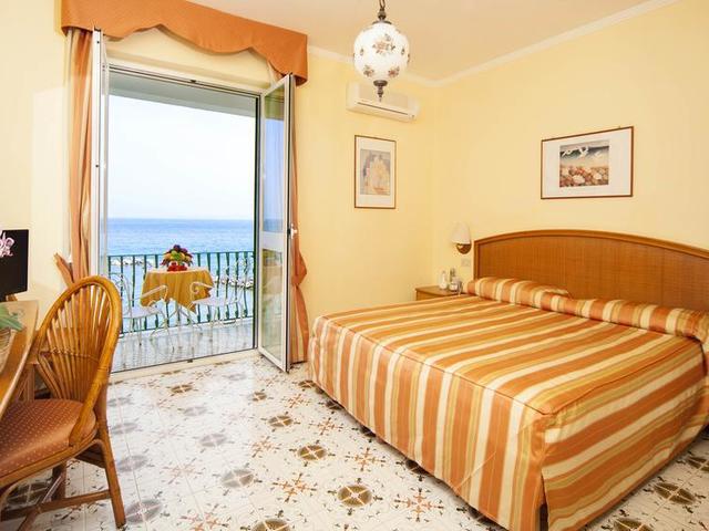 фото отеля Ambasciatori изображение №13