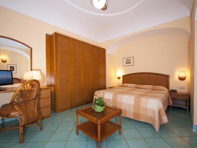 фотографии отеля Ambasciatori изображение №3