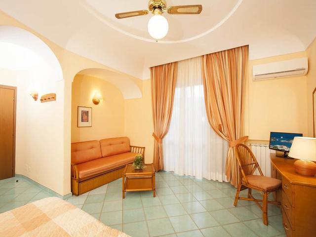 фото Ambasciatori изображение №2