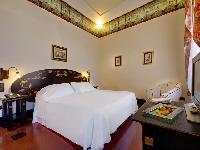 фотографии Des Etrangers Hotel & Spa изображение №20
