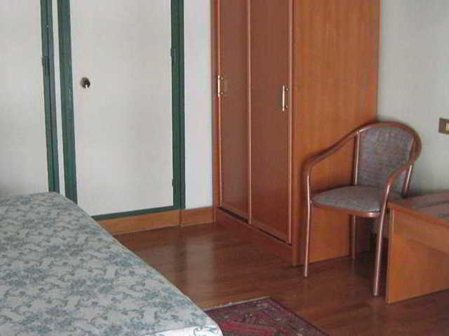 фотографии отеля Gardenia Hotel изображение №11