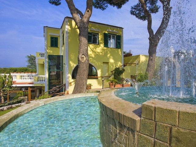 фото отеля Albergo Villa Hibiscus изображение №9
