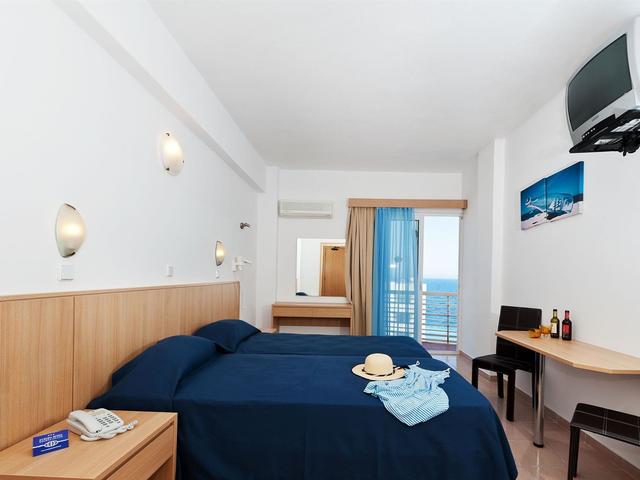 фотографии отеля Europa Hotel изображение №19