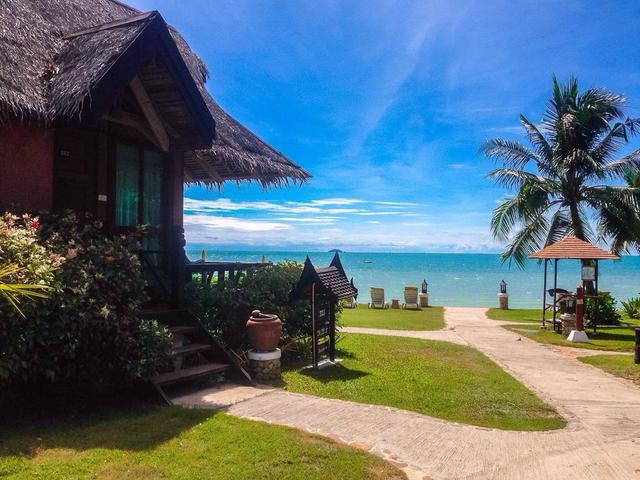 фото Sunset Village Beach Resort изображение №42