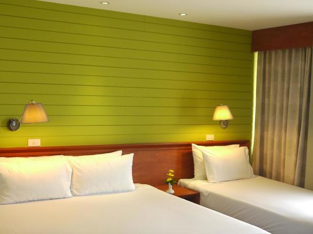фотографии отеля Long Beach Cha-Am Hotel изображение №55