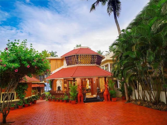 фото отеля Krishnatheeram Ayur Holy Beach Resorts изображение №17