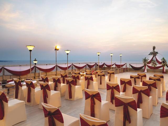 фото отеля Ramada Plaza Palm Grove изображение №5