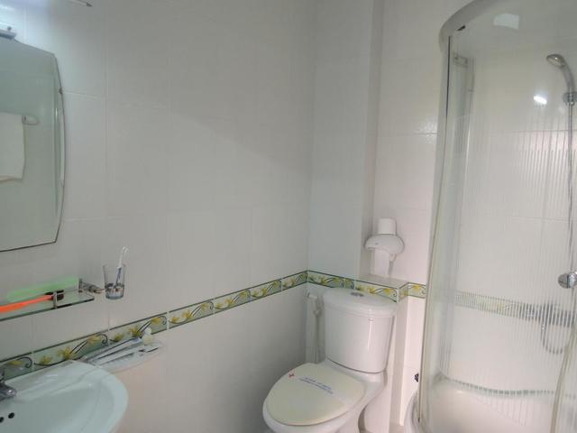 фото Golden Dragon Hotel изображение №18