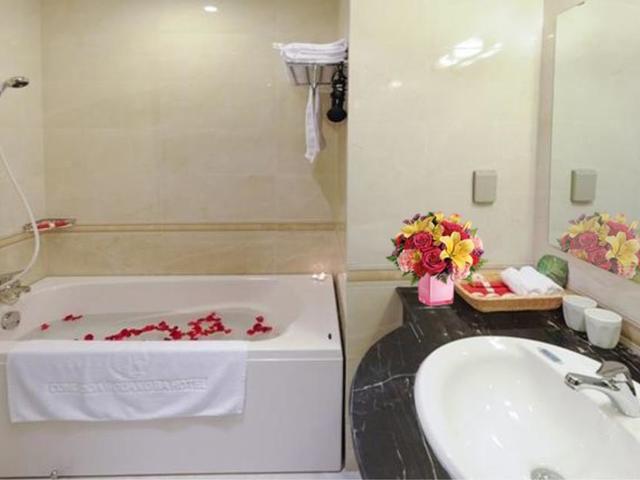 фото Golden Dragon Hotel изображение №10
