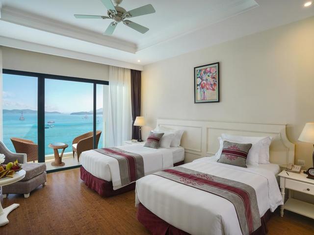 фото отеля Vinpearl Nha Trang Bay Resort & Villas (ex.Vinpearl Premium Nha Trang Bay) изображение №13