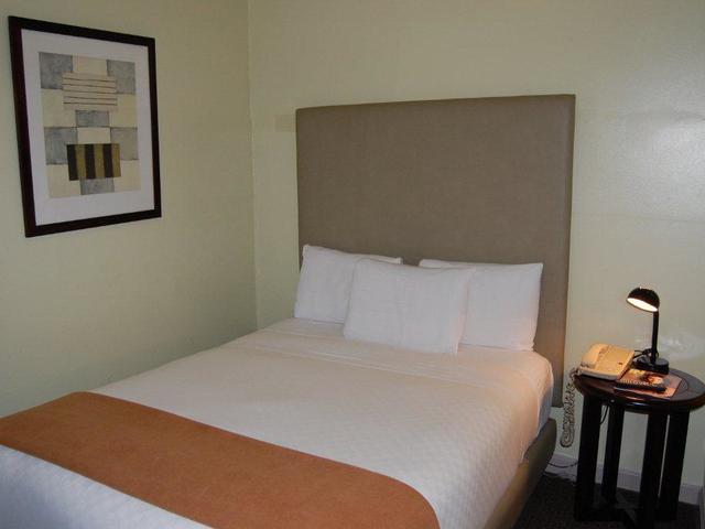 фото Astor on the Park изображение №18