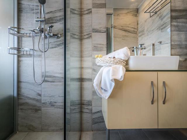 фото отеля Denise Beach изображение №37