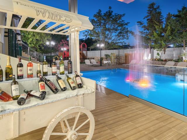 фото Denise Beach изображение №30