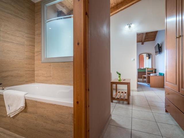 фото Denise Beach изображение №18