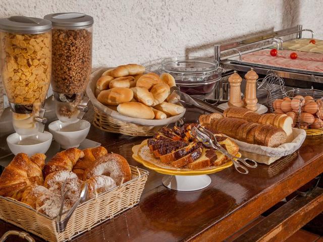 фото отеля Colosseum Hotel изображение №37