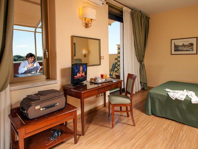 фото Colosseum Hotel изображение №18