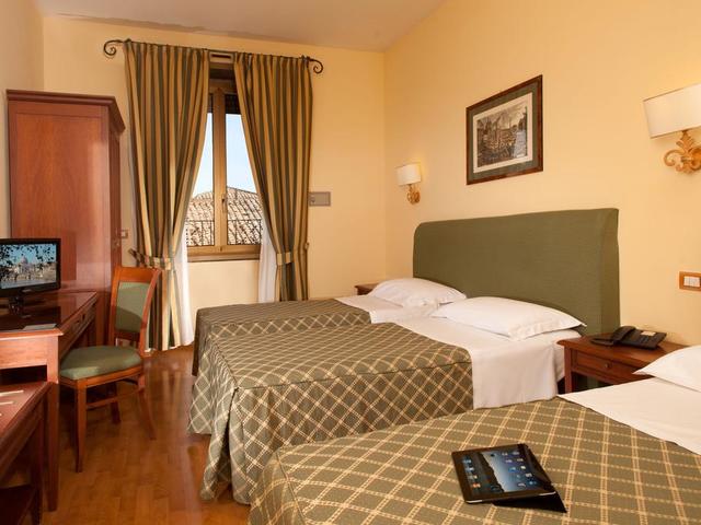 фотографии Colosseum Hotel изображение №16