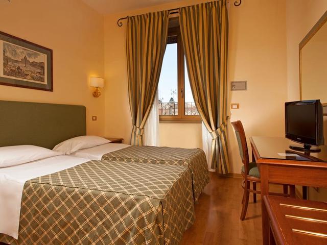 фотографии Colosseum Hotel изображение №12