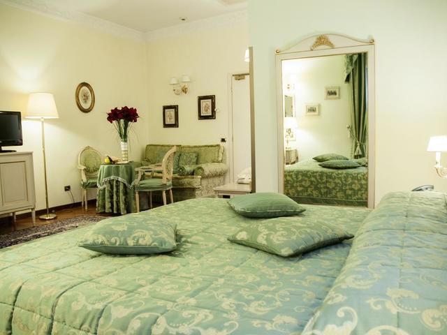 фото Daniel's Hotel изображение №10