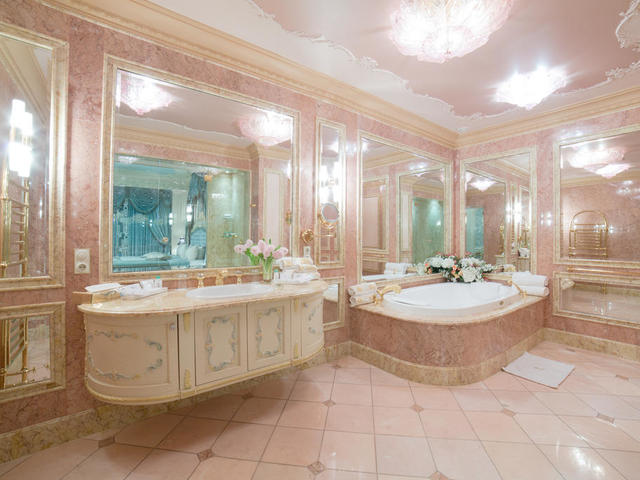 фото Royal Casino Spa & Hotel Resort изображение №42