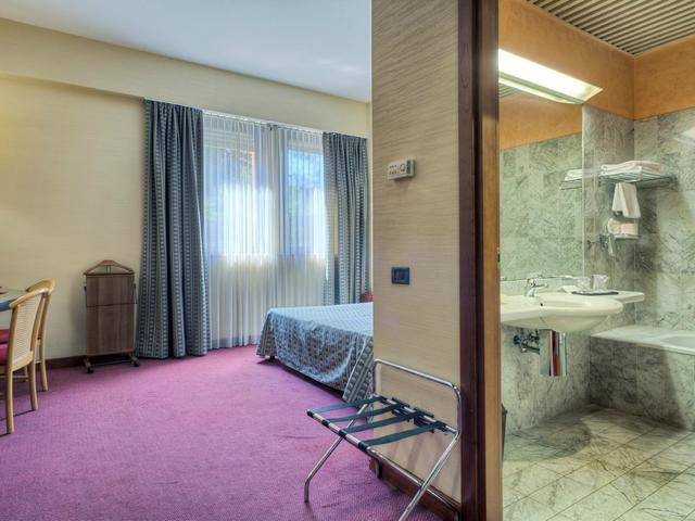 фото Petra Hotel and Residence изображение №34