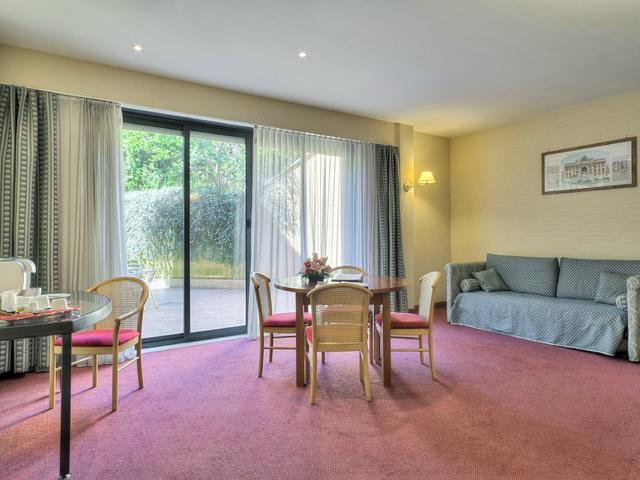 фотографии отеля Petra Hotel and Residence изображение №11