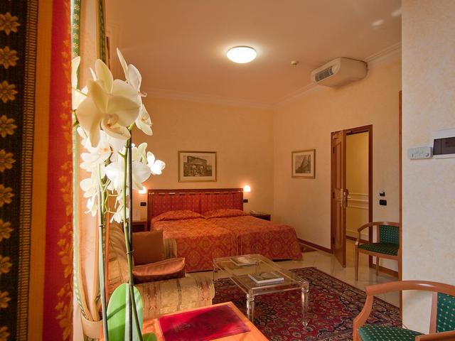 фото отеля Residenza Paolo VI изображение №29